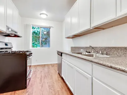 property for rent #7