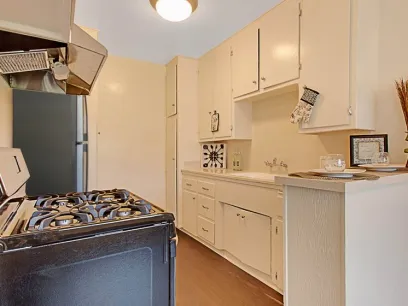 property for rent #1