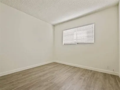 property for rent #3