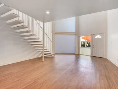 property for rent #4