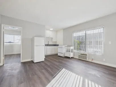 property for rent #7