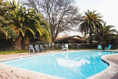 property for rent #1