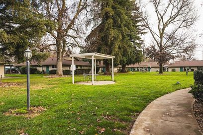 property for rent #6