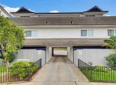 property for rent #7