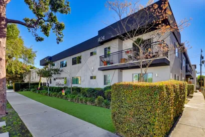 property for rent #5