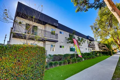 property for rent #1