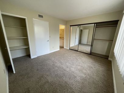 property for rent #7