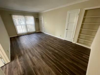 property for rent #4