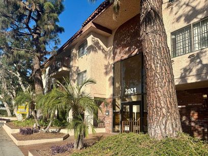 property for rent #1