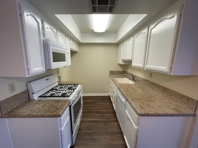 property for rent #4