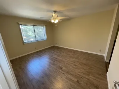 property for rent #5