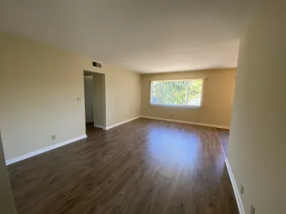 property for rent #3