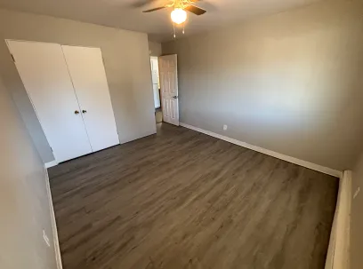 property for rent #4