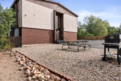 property for rent #7