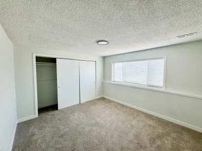 property for rent #4