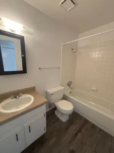 property for rent #4