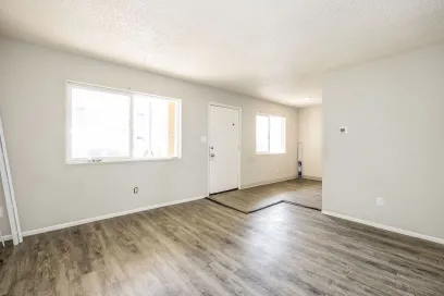 property for rent #3