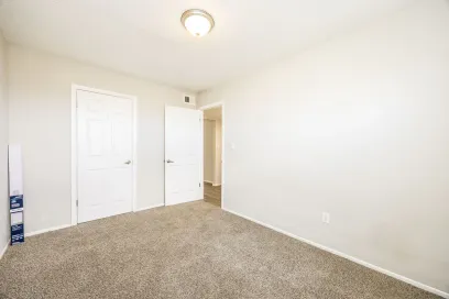 property for rent #7