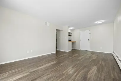 property for rent #4