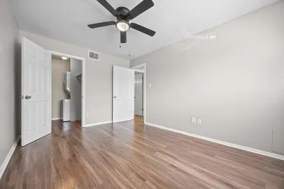 property for rent #7