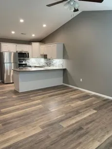 property for rent #1