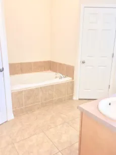 property for rent #7