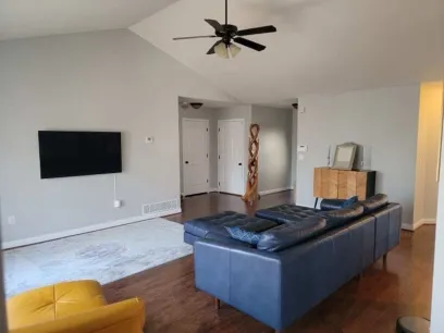 property for rent #3