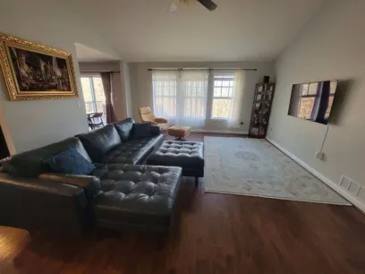 property for rent #1