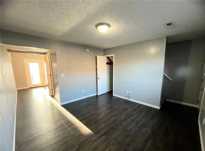 property for rent #4