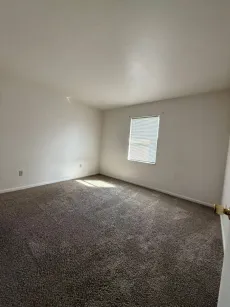 property for rent #3