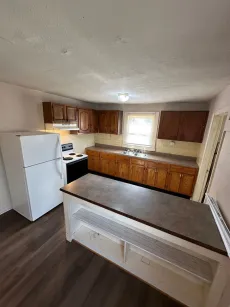 property for rent #4