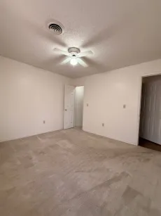 property for rent #7