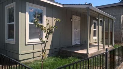 property for rent #7