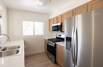 property for rent #4