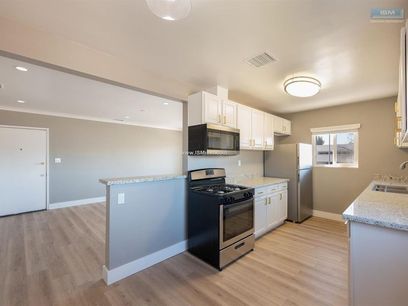 property for rent #5