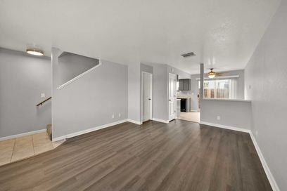 property for rent #3