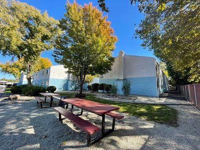 property for rent #4