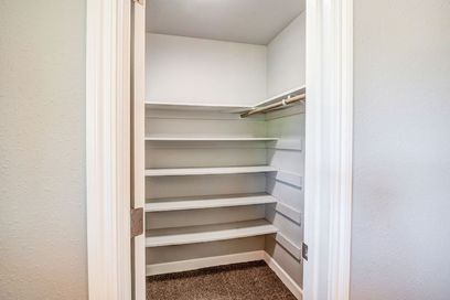 property for rent #7