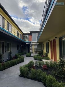 property for rent #3