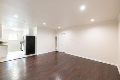 property for rent #5