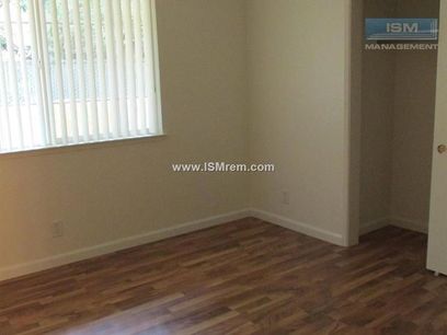 property for rent #1