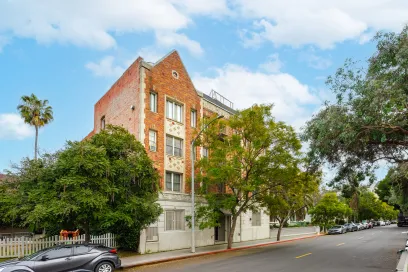 property for rent #1