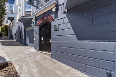 property for rent #3