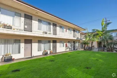 property for rent #7