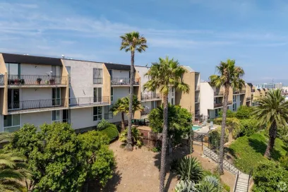 property for rent #1