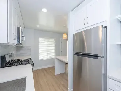 property for rent #4