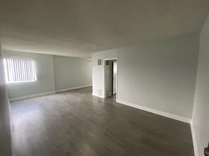 property for rent #7