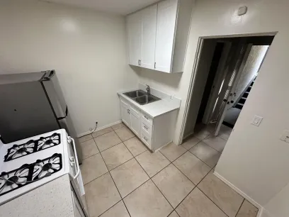 property for rent #3