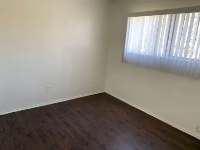 property for rent #5