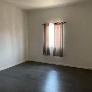 property for rent #4